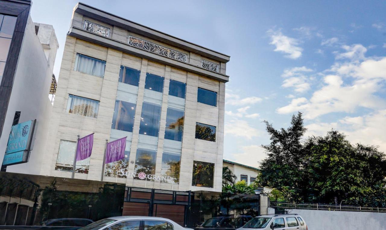 Hotel Sun Grand دهرادون المظهر الخارجي الصورة